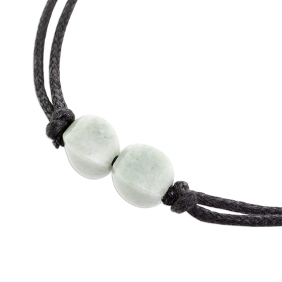 collar con colgante de jade - Colgante de jade verde pálido en collar de cordón de algodón negro