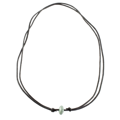 Halskette mit Jade-Anhänger - Guatemaltekische Halskette mit einem Scheibenanhänger aus grüner Jade