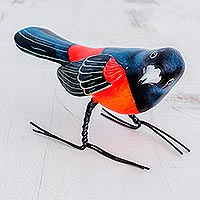 estatuilla de ceramica - Figura de ceramica de un pájaro oropéndola de Guatemala