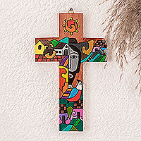 Wandkreuz aus Holz, „Possession of Two Hearts“ – Handgefertigtes Wandkreuz aus Kiefernholz aus El Salvador
