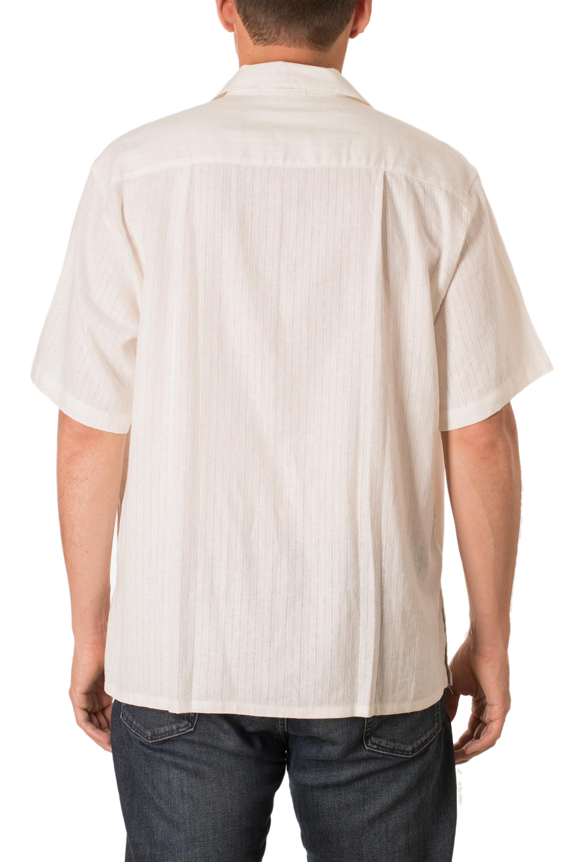 Men's Natural Cotton Guayabera Shirt with Pockets Handsome Lines in