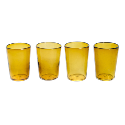 Vasos de zumo de vidrio reciclado, 'Icy Amber' (juego de 4) - Vasos de zumo ámbar de vidrio reciclado soplado a mano (juego de 4)