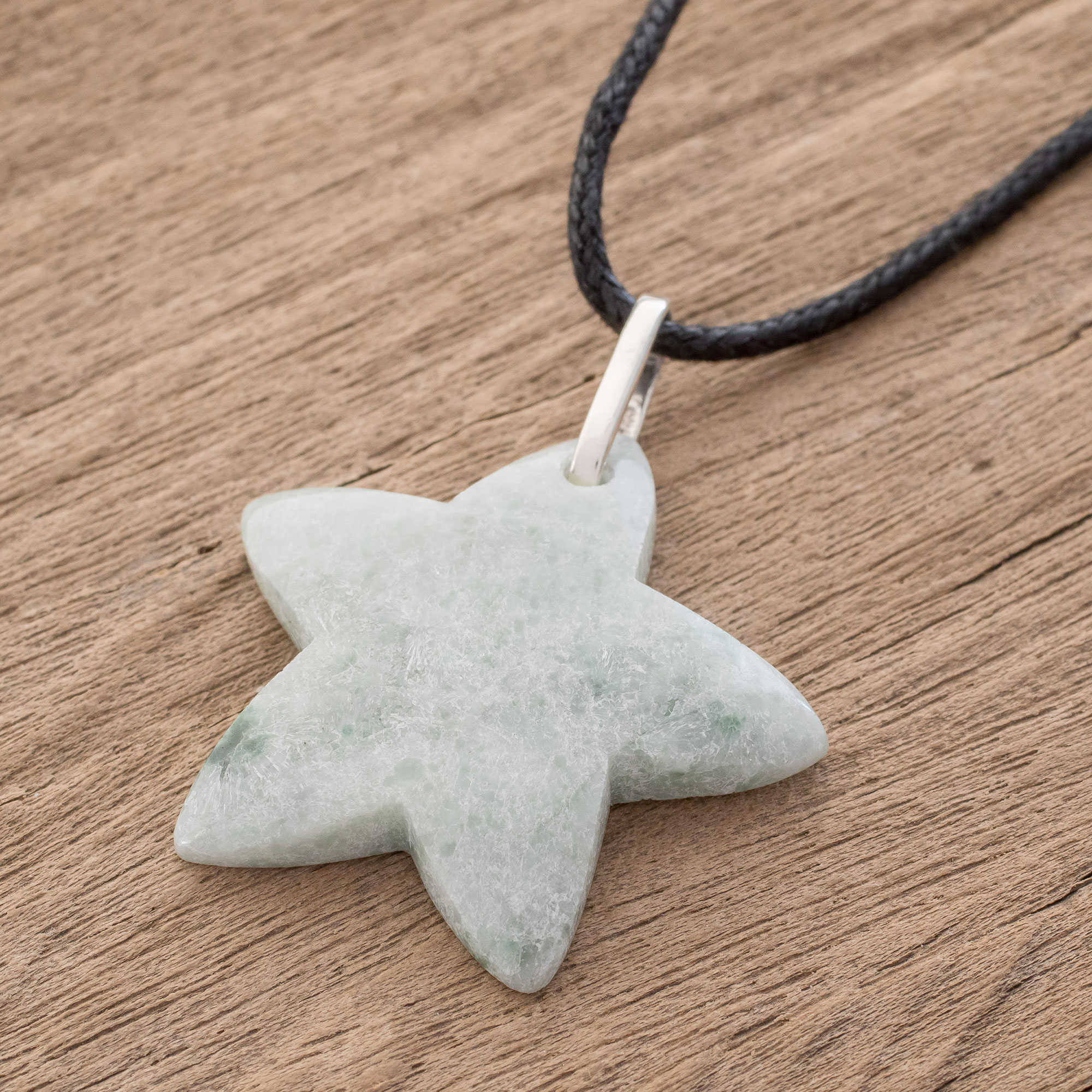 jade star pendant