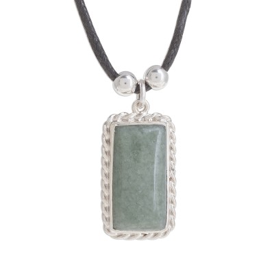 Handmade Jade Pendant Necklace in Apple Green from Guatemala
