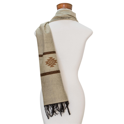 Schal aus Baumwollmischung - Cremefarbener Schal aus Baumwollmischung mit Rautenmuster und Stufenbund