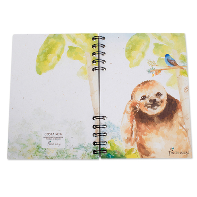 Tagebuch aus Zuckerrohrpapier, „Lächelndes Faultier“ - Signiertes Papiertagebuch mit Faultiermotiv aus Costa Rica