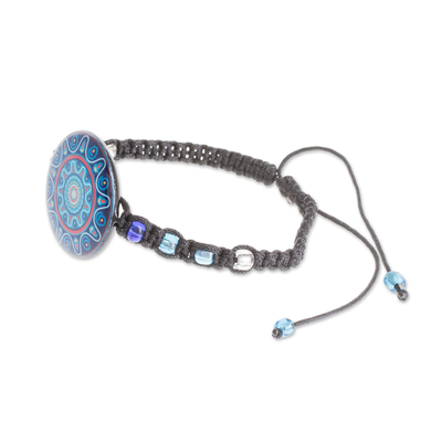 Makramee-Anhängerarmband aus Glasperlen - Armband mit Makramee-Anhänger aus Glasperlen in Blau