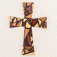 Wandkreuz aus Altholz, „Eco Faith“ – Handgefertigtes Wandkreuz aus Altholz aus Costa Rica