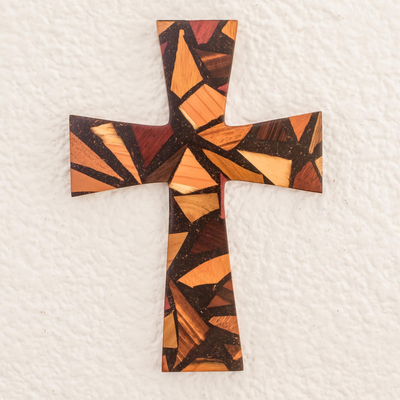 Cruz de pared de madera recuperada, 'Amor y Esperanza' - Cruz de pared de madera recuperada de Costa Rica