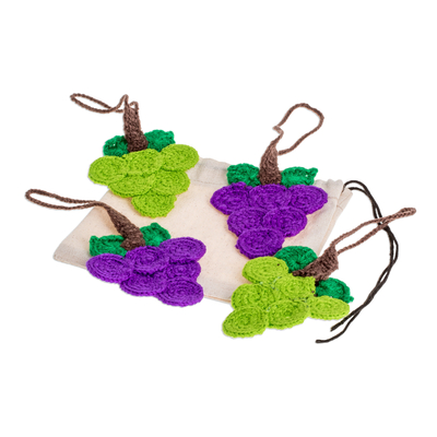 Handgehäkelte Ornamente, (4er-Set) - Handgehäkelte grüne und lila Traubenornamente (4er-Set)
