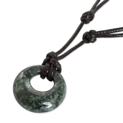Jade pendant necklace, 'Verdant Circle' - Circular Jade Adjustable Pendant Necklace from Guatemala