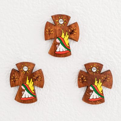 Wood wall crosses, 'Prayer of Love' (set of 3) - Pinewood Wall Crosses from El Salvador (Set of 3)