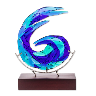 Kunstglasskulptur, 'Ocean Breeze' (Meeresbrise) - Abstrakte Kunst Glasskulptur in Blau aus El Salvador