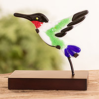 Art glass sculpture, 'Sweet Hummingbird' - Art Glass Hummingbird Sculpture from El Salvador