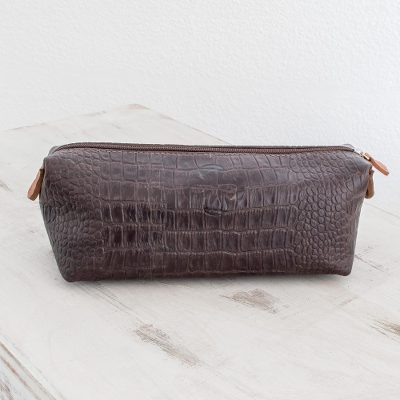 Leather travel bag, 'Espresso Texture' - Handmade Leather Travel Bag in Espresso from El Salvador