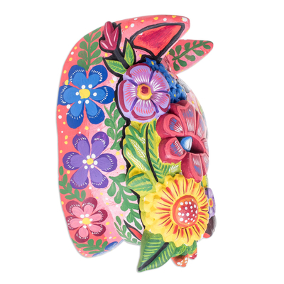 Holzmaske, 'Guatemaltekische Wunder' - Handbemalte Wolfsmaske aus Holz mit Blumenmuster aus Guatemala