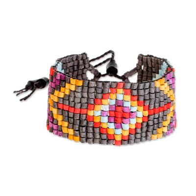 Diamond Motif Ceramic Beaded Wristband Bracelet