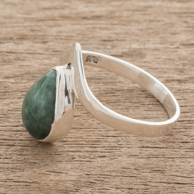 Jade cocktail ring, 'Maya Drop' - Apple Green Teardrop Jade Cocktail Ring from Guatemala