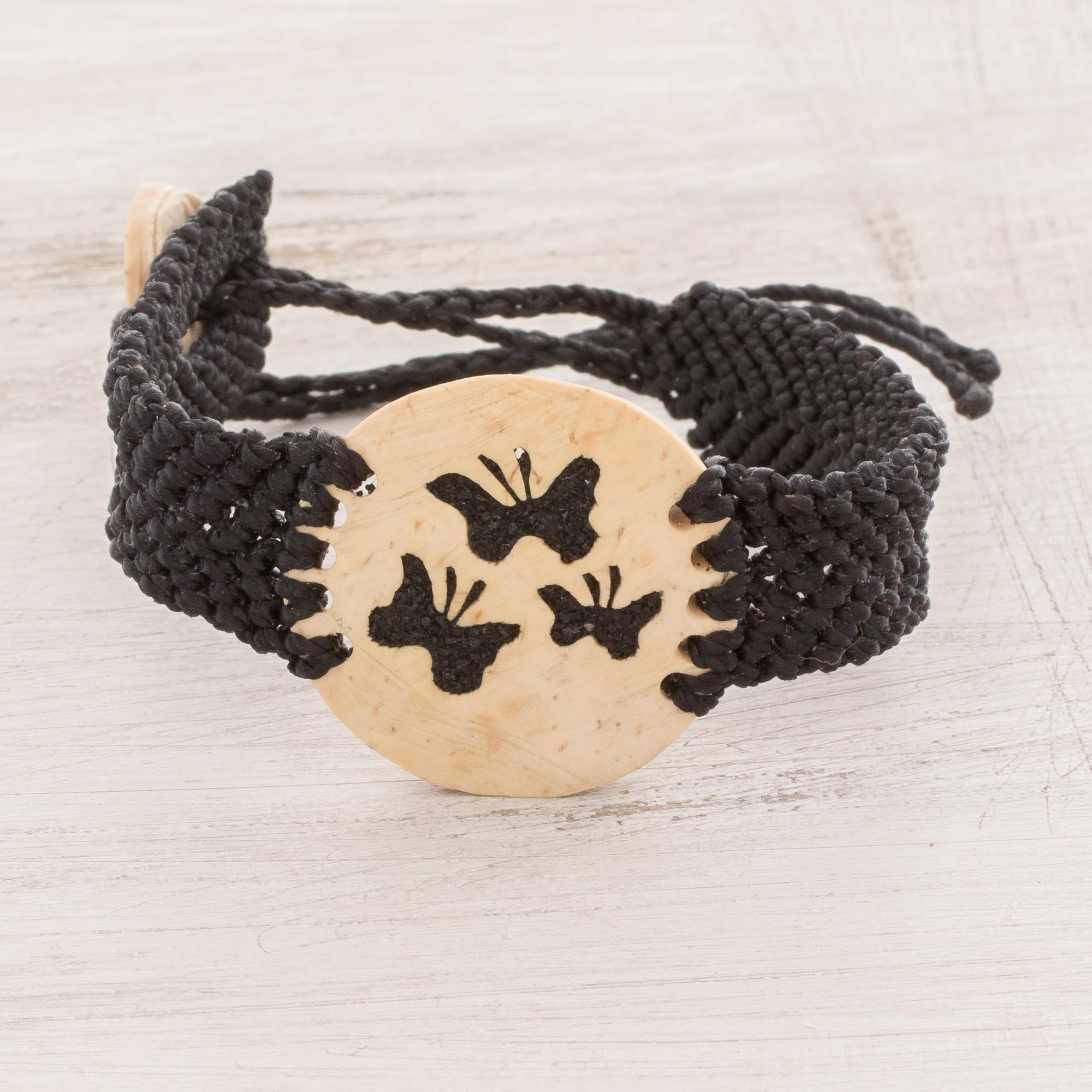 Friendship Bracelet  Bee with Detail Symbol