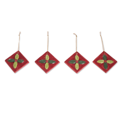 Keramikornamente, (4er-Set) - Grüne und rote Mistelzweig-Ornamente aus Keramik (4er-Set)