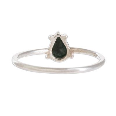 Jade-Solitärring - Ring aus Sterlingsilber mit dunkelgrüner guatemaltekischer Jade