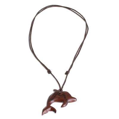 Halskette mit Holzanhänger - Halskette mit Delfin-Anhänger aus Estoraque-Holz aus Costa Rica