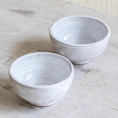 Kleine Keramikschalen, (Paar) - Rustikale weiße kleine Keramikschalen (Paar)