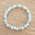 Stretch-Armband mit Kristallperlen, „Subtle Glitter“ – Stretch-Armband mit blauen Kristallperlen aus Guatemala
