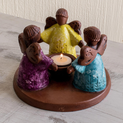 Kerzenhalter aus Keramik, 'Drei Engel des Lichts'. - Bunter Keramik-Teelichtkerzenhalter mit 3 kleinen Engeln