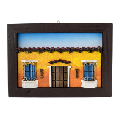 Diorama de madera, 'Dulce hogar salvadoreño' - Diorama de fachada de casa amarilla de bajo relieve de madera enmarcada