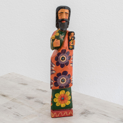 Holzstatuette - Florale Holzstatuette des Heiligen Josef aus Guatemala
