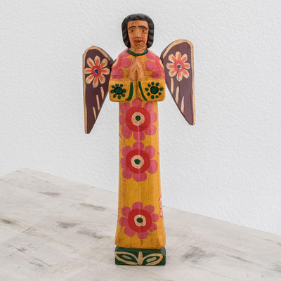 estatuilla de madera - Estatuilla de ángel de madera floral pintada a mano de Guatemala