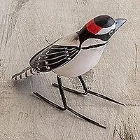 estatuilla de cerámica - Figura de pájaro carpintero peludo de cerámica artesanal de Guatemala