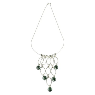 Jade-Anhänger-Halskette, 'Dunkle Maya-Kaiserin'. - Halskette aus Jade und Sterlingsilber zur Erklärung