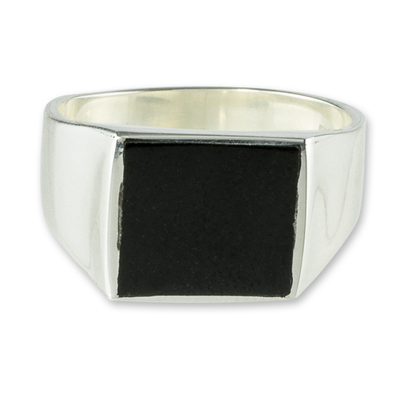 Men's jade signet ring, 'Precious Stone' - Black Jade Sterling Silver Men's Signet Ring