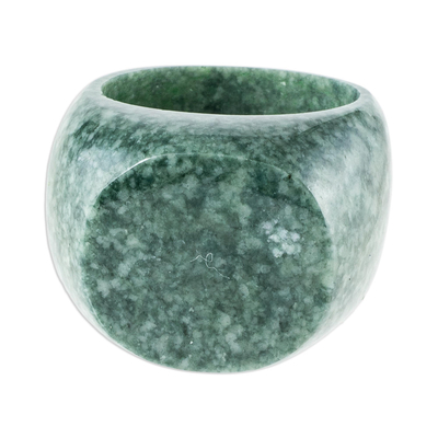 Jadering, „Signet“ – handgeschnitzter Ring aus natürlicher Jade