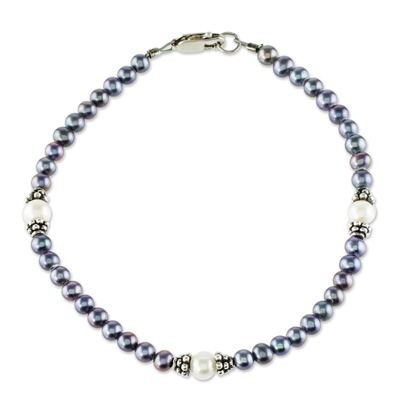 Cultured pearl strand bracelet, 'Peacock Pride' - Artisan Crafted Peacock Pearl Bracelet