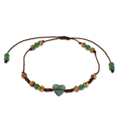 Multi-Perlenarmband, 'Earthen Heart in Green' - Verstellbares Armband aus Jade, Jaspis und Quarz aus Guatemala