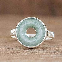 Jade cocktail ring, 'Eternity in Apple Green' - Circle Design Apple Green Jade Cocktail Ring from Guatemala