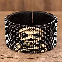 Pulsera de puño de cuero con cuentas, 'Deadly One' - Pulsera de puño con motivo de calavera negra