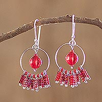Perlenohrringe, „Roter Wasserfall“ – Ohrringe aus Edelstahl und Sterlingsilber mit roten Perlen