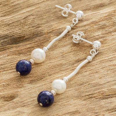 Pendientes colgantes de perlas cultivadas y lapislázuli - Aretes Colgantes de Perlas Cultivadas y Lapislázuli con Plata