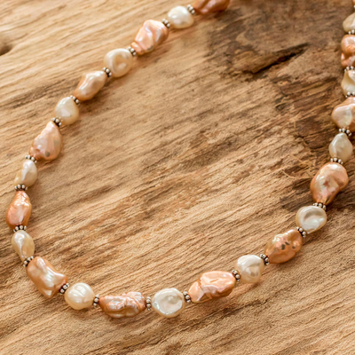 Collar de hilo de perlas cultivadas, 'Baroque Glow' - Collar con cuentas de perlas barrocas rosas cultivadas con plata