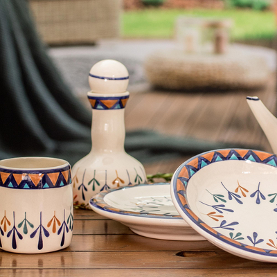 Keramischer Dekanter – Dekanter aus cremefarbener Keramik mit geometrischem Design