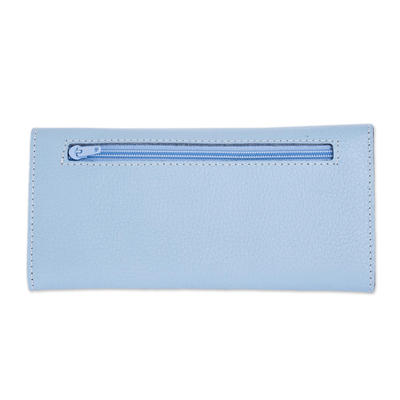 Ledergeldbörse - Dreifach faltbare Portemonnaie aus himmelblauem Leder mit Druckknopfverschluss