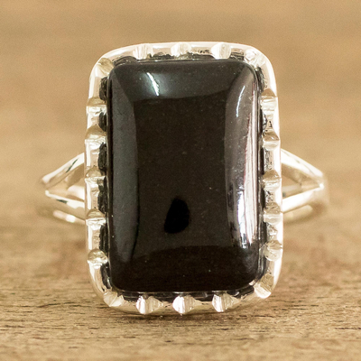 Jade-Cocktailring - Ring aus Sterlingsilber mit schwarzem Jadestein aus Guatemala