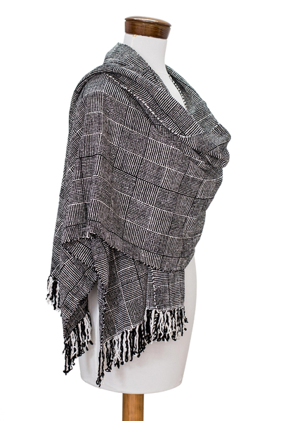 Rayon-Schal - Handgewebter Rayon-Schal in Schwarz und Weiß
