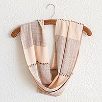 Infinity-Schal aus Baumwolle, „Sweet Earth“ – handgewebter Infinity-Schal aus Baumwolle