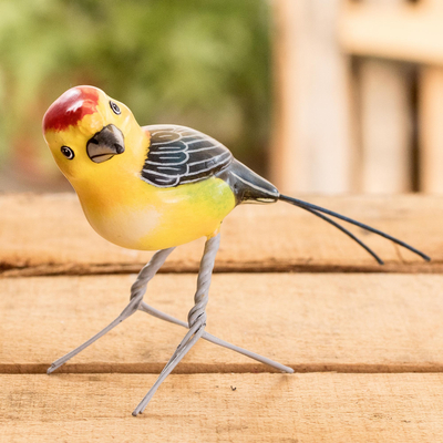 Keramikfigur, 'Cirrhate Manakin' - handgefertigte Vogelfigur aus Keramik