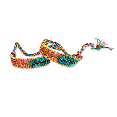 Makramee-Armbänder, (Paar) - Bunte Makramee-Armbänder aus Guatemala (Paar)